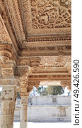 beautiful traditional  building from white carving at lake. Rajasthan , India. Стоковое фото, агентство Ingram Publishing / Фотобанк Лори