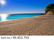 Cala Santa Fe beach playa in Miami Platja of Tarragona at costa Dorada of Catalonia. Стоковое фото, агентство Ingram Publishing / Фотобанк Лори