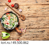 Protein scrambled eggs with asparagus beans. Fried eggs with vegetables.Healthy food. Dietary scrambled eggs from proteins. Стоковое фото, агентство Ingram Publishing / Фотобанк Лори