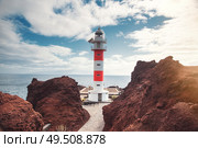 Lighthouse Punta de Teno is Tenerife on the Atlantic Ocean. Стоковое фото, агентство Ingram Publishing / Фотобанк Лори