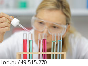 mature woman scientist at work. Стоковое фото, агентство Ingram Publishing / Фотобанк Лори