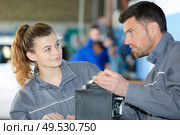 portrait of female mechanic apprentice. Стоковое фото, агентство Ingram Publishing / Фотобанк Лори