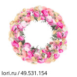 Pretty flowers wreath on white background. Colorful buttercups circle frame layout . Copy space for your design . Pastel colors. Object. Стоковое фото, агентство Ingram Publishing / Фотобанк Лори