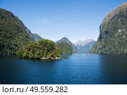 A view across the water. Стоковое фото, агентство Ingram Publishing / Фотобанк Лори