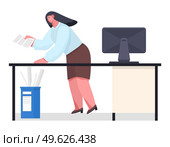 Chaos in office. Unorganized office worker in panic. Woman stressing from paper work, solving difficulties, problems. Worker failure deadline, confused, stressing, busy. Employee hurry and panic. Unorganized office worker in panic, woman stressing from paper work, hurry, panic, stressing. Стоковая иллюстрация, агентство Ingram Publishing / Фотобанк Лори