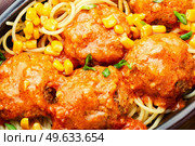 Vegetable cutlets with and spaghetti. Diet food. Close up. Veggie meatball with meat free and pasta. Стоковое фото, агентство Ingram Publishing / Фотобанк Лори