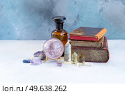 Gemstones mix set for relax and meditation. Magic ball and minerals for Reiki life balance, healing Crystal Ritual, Witchcraft, spiritual esoteric practice.. Healing crystals concept. Стоковое фото, агентство Ingram Publishing / Фотобанк Лори