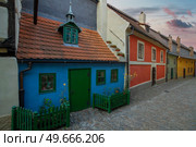 zlata ulicka- street in the center of Prague. Стоковое фото, агентство Ingram Publishing / Фотобанк Лори