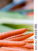 fresh carrots in a super market. Стоковое фото, агентство Ingram Publishing / Фотобанк Лори
