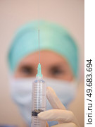 concept of anesthesiologist doing her work. Стоковое фото, агентство Ingram Publishing / Фотобанк Лори