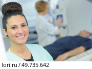 young medical examiner posing. Стоковое фото, агентство Ingram Publishing / Фотобанк Лори