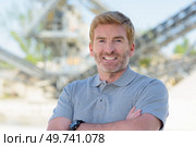 portrait of a casually dressed man in his fifties. Стоковое фото, агентство Ingram Publishing / Фотобанк Лори