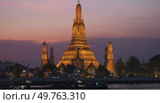Wat Arun temple and Chao Phraya river in Bangkok. Стоковое фото, фотограф Михаил Коханчиков / Фотобанк Лори