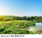 Silent river at dawn in the summer. Стоковое фото, агентство Ingram Publishing / Фотобанк Лори