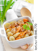 Meat with vegetables. Стоковое фото, агентство Ingram Publishing / Фотобанк Лори