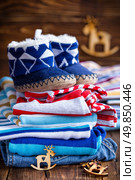 Baby clothes. Стоковое фото, агентство Ingram Publishing / Фотобанк Лори