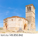 Panorama Veracruz medieval church, ancient templar church in Segovia, Spain. Стоковое фото, агентство Ingram Publishing / Фотобанк Лори