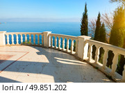 Balustrade in a city park near sea. Стоковое фото, агентство Ingram Publishing / Фотобанк Лори