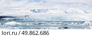 Panorama of vatnajokull Glacier Jokulsarlon lagoon Iceland. Стоковое фото, агентство Ingram Publishing / Фотобанк Лори