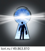 Career and job opportunities with a key hole symbol of a new business oportunity and a business person with a breifcase entering a new employment or financial market for success and profit. Стоковое фото, агентство Ingram Publishing / Фотобанк Лори