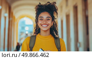 Smiling Student with Backpack in Archway. Стоковое AI-видео, аниматор Данила Большаков / Фотобанк Лори