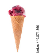 Ice cream cone with scoop of red fruits isolated on white background. Стоковое фото, агентство Ingram Publishing / Фотобанк Лори