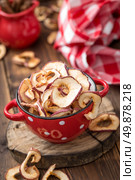 dried apples. Стоковое фото, агентство Ingram Publishing / Фотобанк Лори