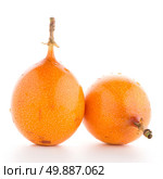 Passion fruit maracuja granadilla on white background. Стоковое фото, агентство Ingram Publishing / Фотобанк Лори
