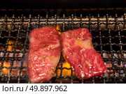 grilled wagyu beef Japanese meat BBQ yakiniku. Стоковое фото, агентство Ingram Publishing / Фотобанк Лори