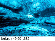 Ice Cave Iceland at Vatnajokull Glacier Jokulsarlon Nationa Park. Стоковое фото, агентство Ingram Publishing / Фотобанк Лори
