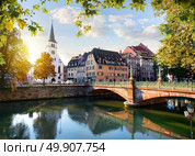 Protestant church of Saint Guillaume in Strasbourg, France. Стоковое фото, агентство Ingram Publishing / Фотобанк Лори