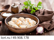 meatballs in cream sauce. Стоковое фото, агентство Ingram Publishing / Фотобанк Лори