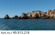 Natural rocks at Prainha in Algarve Portugal. Стоковое фото, агентство Ingram Publishing / Фотобанк Лори