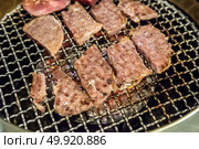 grilled Freshness Japanese wagyu Sirloin meat BBQ yakiniku. Стоковое фото, агентство Ingram Publishing / Фотобанк Лори