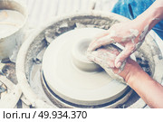 ceramic clay maker. Стоковое фото, агентство Ingram Publishing / Фотобанк Лори