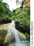 Erawan Waterfall in Thailand. Стоковое фото, агентство Ingram Publishing / Фотобанк Лори