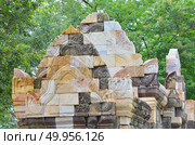 old stone castle in northeast of thailand. Prasat Sadok Kok Thom, temple in Sa Kaeo Province, Thailand. Стоковое фото, агентство Ingram Publishing / Фотобанк Лори