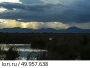 A lake at Sam Roi Yod National Park, Prachuap Khiri Khan, Thailand. Стоковое фото, агентство Ingram Publishing / Фотобанк Лори