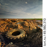 Ecology problem. Conceptual scene. Heap of rubbish. Стоковое фото, агентство Ingram Publishing / Фотобанк Лори