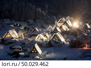 Winter Landscape of Shirakawago light-up with Snowfall Gifu Chubu Japan. Стоковое фото, агентство Ingram Publishing / Фотобанк Лори