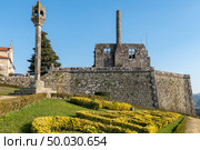View at the ruins of Paco dos Condes in Barcelos. The building was destroyed by an earthquake in 1755 and is now an open-air museum. Стоковое фото, агентство Ingram Publishing / Фотобанк Лори