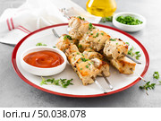 Grilled meat skewers, chicken shish kebab. Стоковое фото, агентство Ingram Publishing / Фотобанк Лори