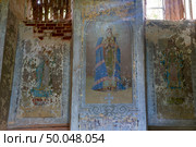 Фрески в Ильинской церкви, урочище Проталинки, Ивановская область. Редакционное фото, фотограф Ирина Яровая / Фотобанк Лори