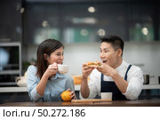 lifestyle for lovers and cooking at home. Стоковое фото, агентство Ingram Publishing / Фотобанк Лори