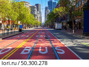 San Francisco downtown with culture and citylife at Powell street and Market street in North California USA. San Francisco United States Landmark Travel Destination cityscape concept. Стоковое фото, агентство Ingram Publishing / Фотобанк Лори