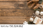 gift box with shiny baubles cones. Стоковое фото, агентство Ingram Publishing / Фотобанк Лори