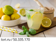 glass with lemonade mint. Стоковое фото, агентство Ingram Publishing / Фотобанк Лори