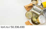 hazardous waste nature cans. Стоковое фото, агентство Ingram Publishing / Фотобанк Лори