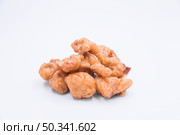homemade crispy chicken popcorn white background. Стоковое фото, агентство Ingram Publishing / Фотобанк Лори