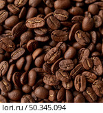 roasted coffee beans background. Стоковое фото, агентство Ingram Publishing / Фотобанк Лори
